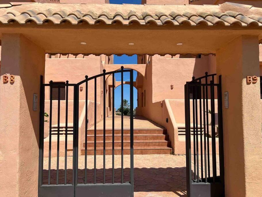 Lujoso Atico Sobre El Golf En Los Alcázares Exterior foto